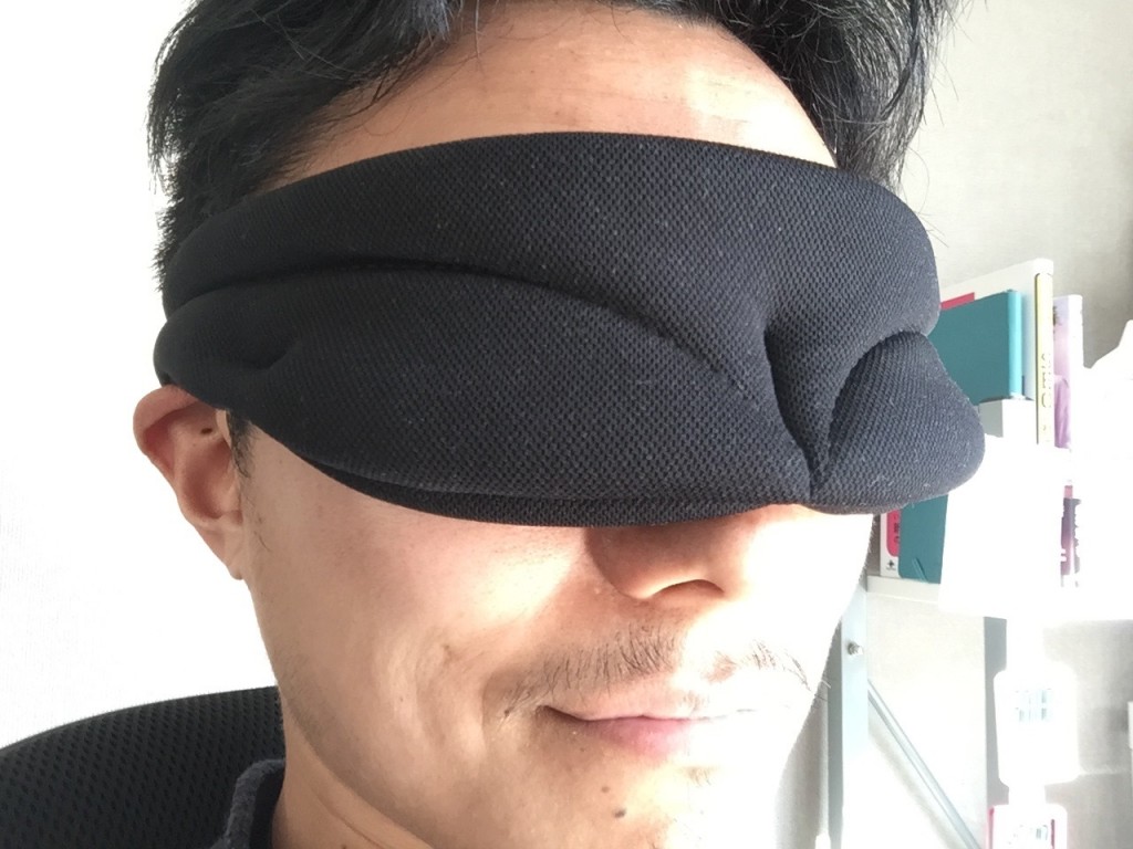 PLEMO 立体型睡眠アイマスク
